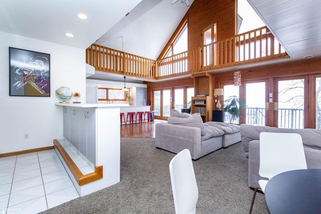 1380 Pratt Drive, Lapeer, MI 48446