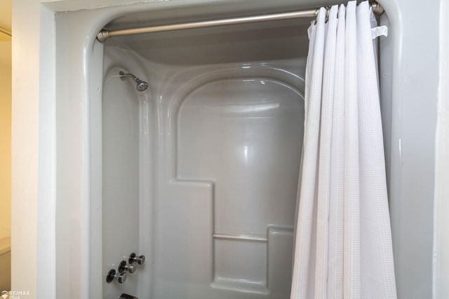 1380 Pratt Drive, Lapeer, MI 48446