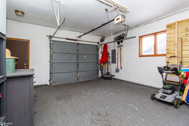 1380 Pratt Drive, Lapeer, MI 48446