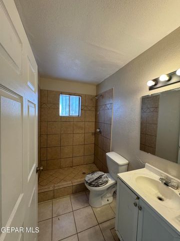943 Montera Road, El Paso, TX 79907