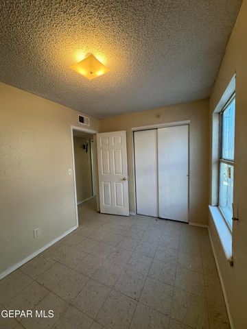 943 Montera Road, El Paso, TX 79907