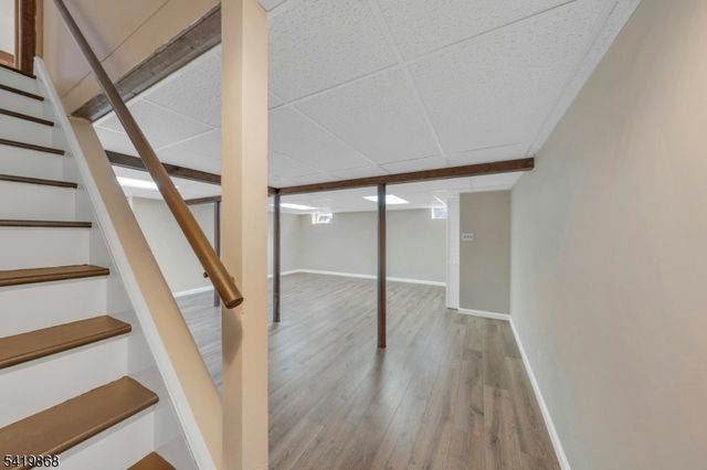 366 Valley View Ave, Paramus Boro, NJ 07652