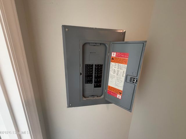 4220 Wilshire Boulevard, Wilmington, NC 28403