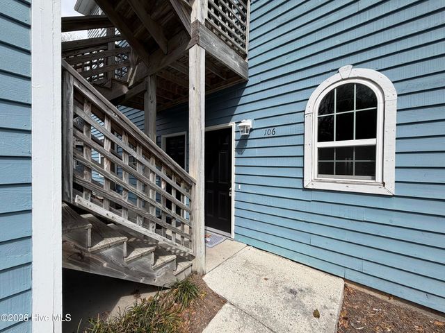 4220 Wilshire Boulevard, Wilmington, NC 28403