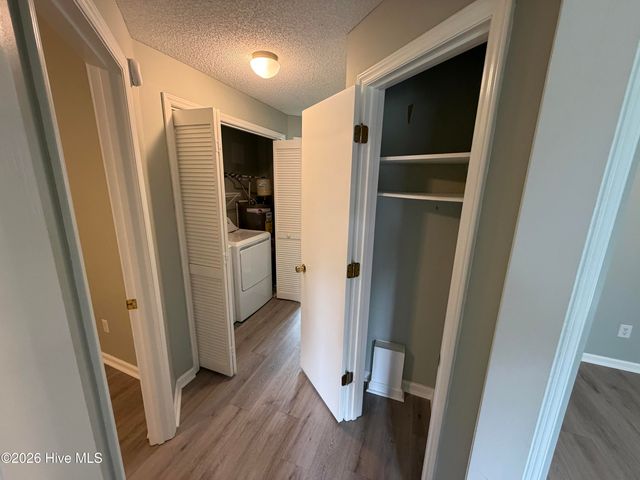 4220 Wilshire Boulevard, Wilmington, NC 28403