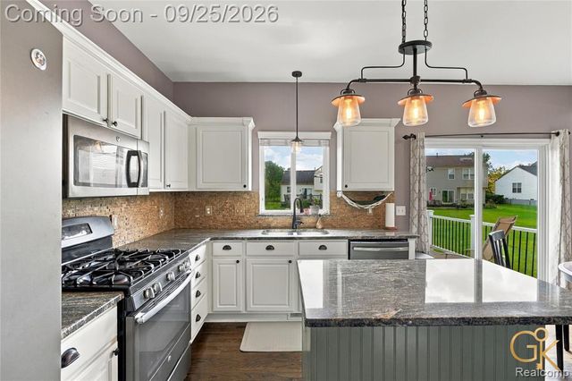9640 Wexford Drive, Ypsilanti, MI 48198