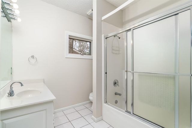 29 Barcelona Way, Hot Springs Village, AR 71909