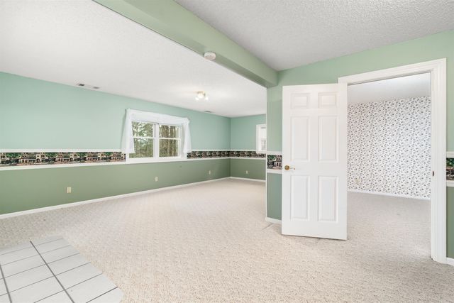 29 Barcelona Way, Hot Springs Village, AR 71909