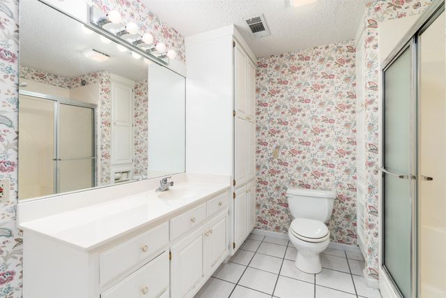 29 Barcelona Way, Hot Springs Village, AR 71909