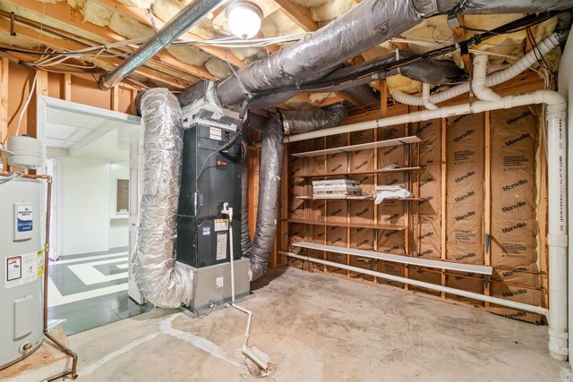 29 Barcelona Way, Hot Springs Village, AR 71909