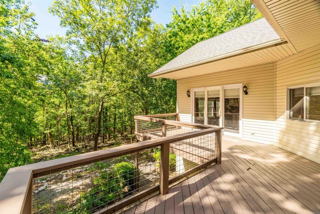 29 Barcelona Way, Hot Springs Village, AR 71909