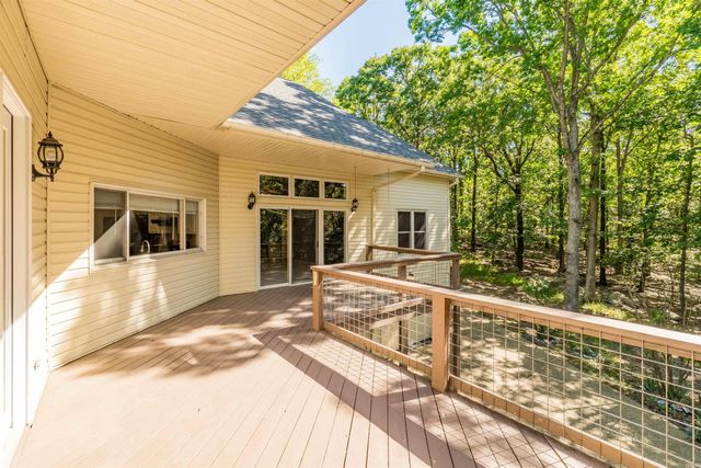 29 Barcelona Way, Hot Springs Village, AR 71909