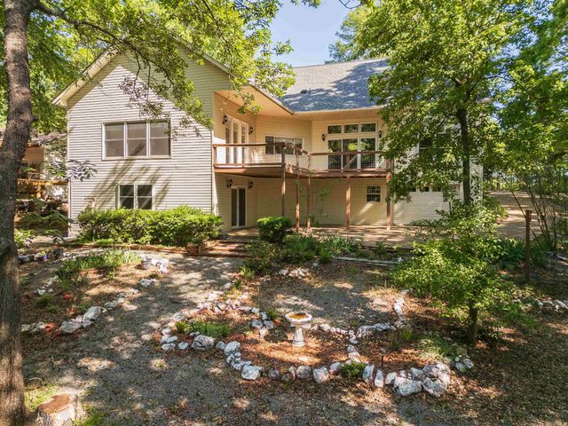 29 Barcelona Way, Hot Springs Village, AR 71909