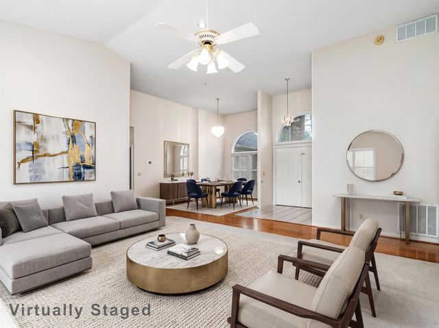 29 Barcelona Way, Hot Springs Village, AR 71909