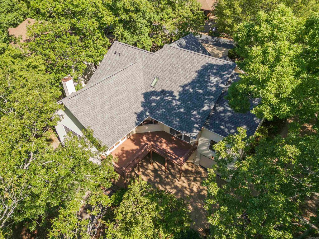 29 Barcelona Way, Hot Springs Village, AR 71909