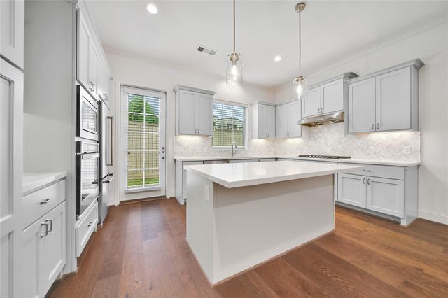 1920 Carrollton Mill Drive, Spring, TX 77380