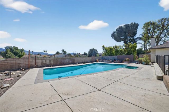 772 Smith, Hemet, CA 92544