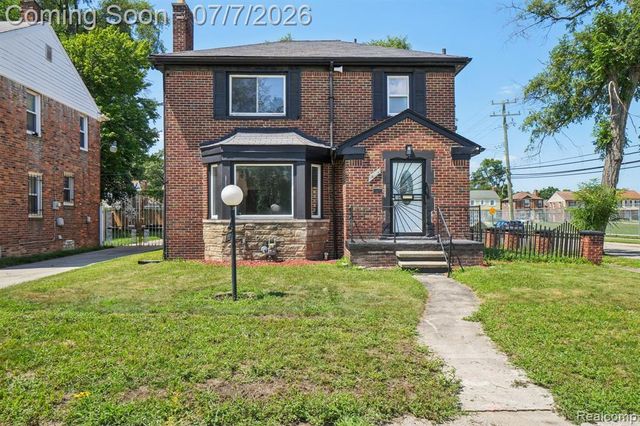 19211 Birwood Street, Detroit, MI 48221
