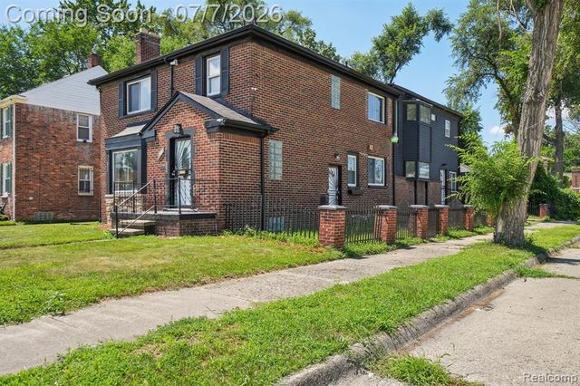 19211 Birwood Street, Detroit, MI 48221