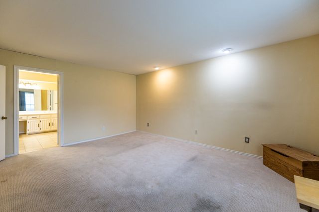 2115 Portsmouth Drive, Richardson, TX 75082