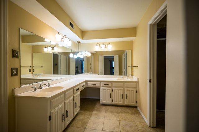 2115 Portsmouth Drive, Richardson, TX 75082