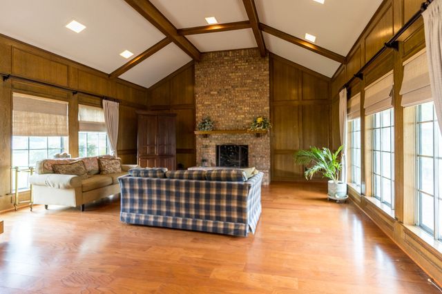 2115 Portsmouth Drive, Richardson, TX 75082