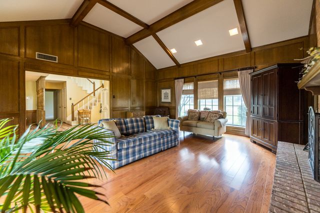 2115 Portsmouth Drive, Richardson, TX 75082