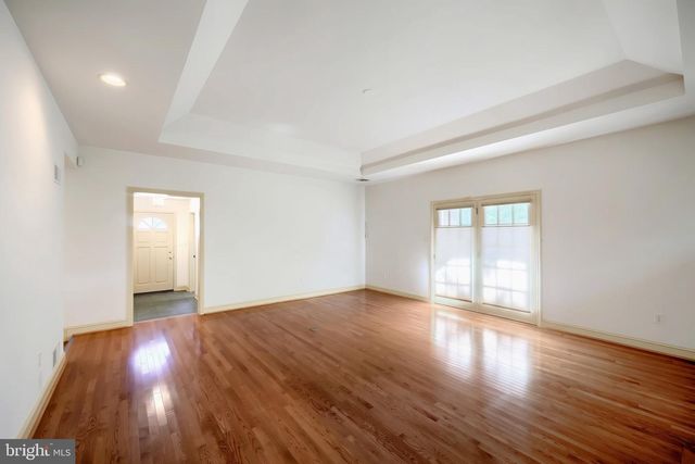 1319 HILLCROFT LN, York, PA 17403