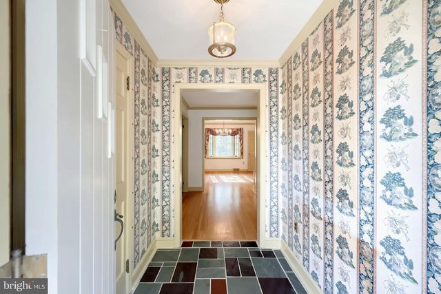 1319 HILLCROFT LN, York, PA 17403