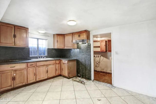 9847 Palmetto Avenue, Fontana, CA 92335