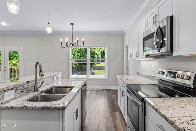 285 Warrior Drive, Kingsport, TN 37663