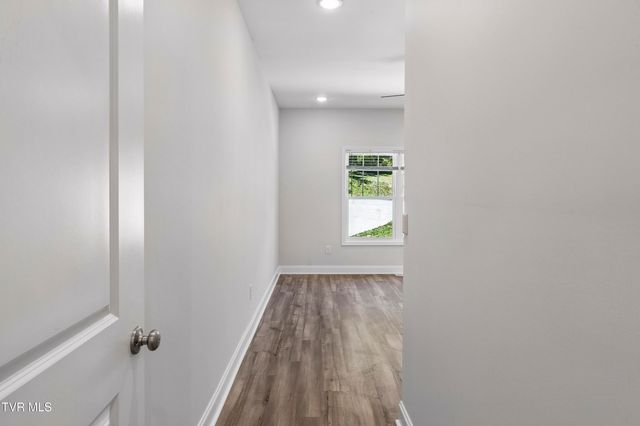 285 Warrior Drive, Kingsport, TN 37663