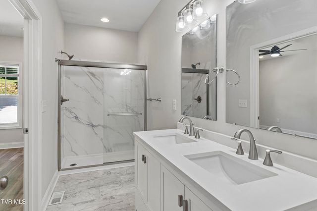 285 Warrior Drive, Kingsport, TN 37663