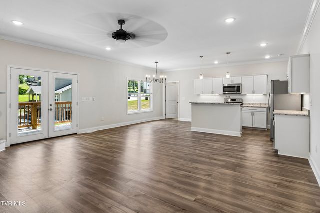 285 Warrior Drive, Kingsport, TN 37663