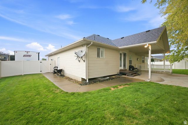 652 N 2750 W, West Point, UT 84015