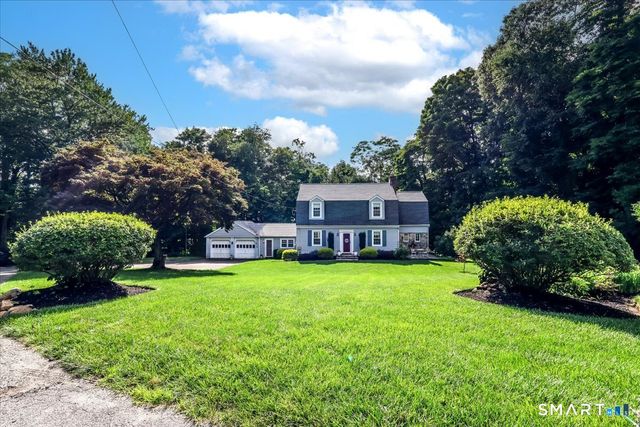 10 North Beech Tree Road, Brookfield, CT 06804