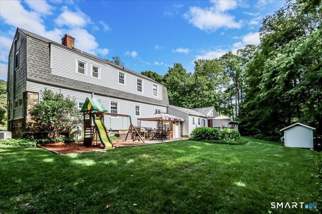 10 North Beech Tree Road, Brookfield, CT 06804
