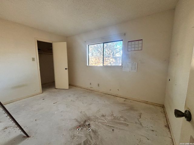 9215 Autumn Sun, San Antonio, TX 78254