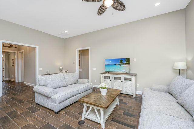 5077 Song Sparrow Way, Summerville, SC 29483