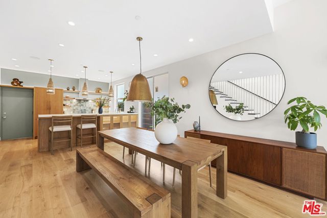 651 Oxford Avenue, Venice (los Angeles), CA 90291