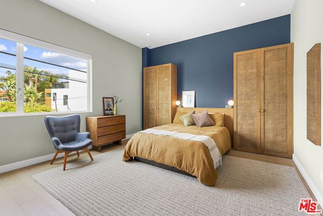 651 Oxford Avenue, Venice (los Angeles), CA 90291
