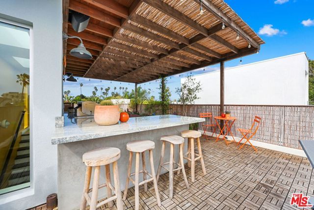 651 Oxford Avenue, Venice (los Angeles), CA 90291