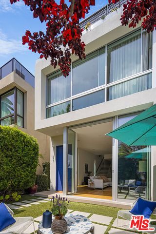 651 Oxford Avenue, Venice (los Angeles), CA 90291