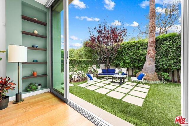 651 Oxford Avenue, Venice (los Angeles), CA 90291