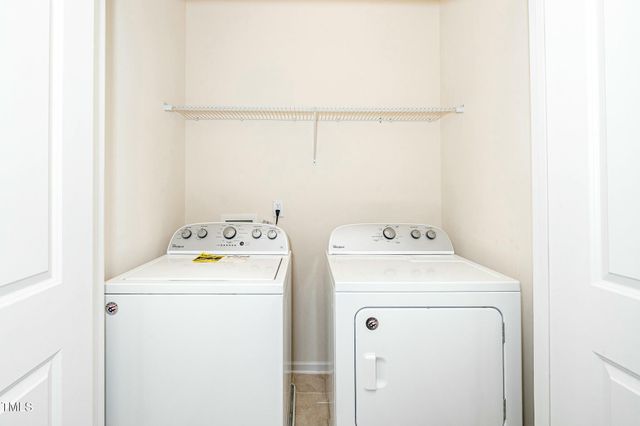 1008 Diamond Dove Lane, Apex, NC 27502