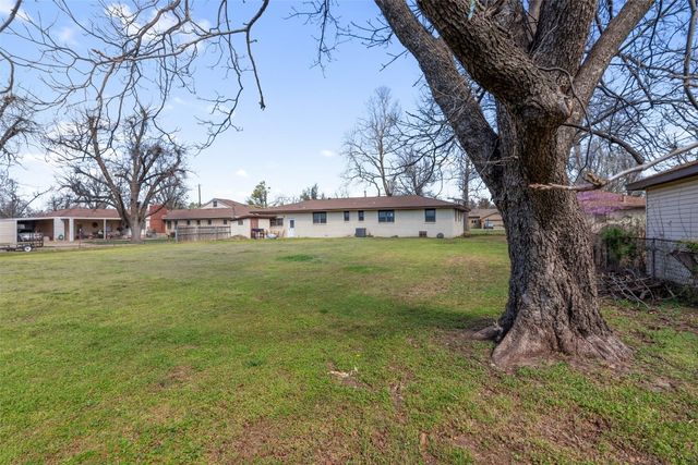 7700 NW 39th Street, Bethany, OK 73008