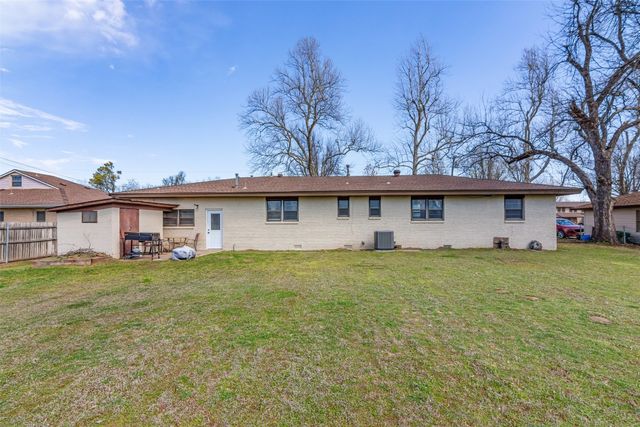 7700 NW 39th Street, Bethany, OK 73008