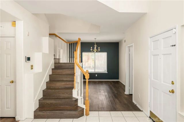 690 Canterbury Circle, Corona, CA 92879