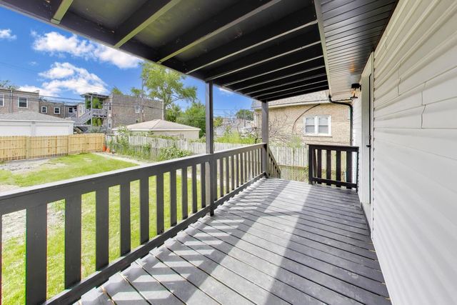4953 W Drummond Place, Chicago, IL 60639