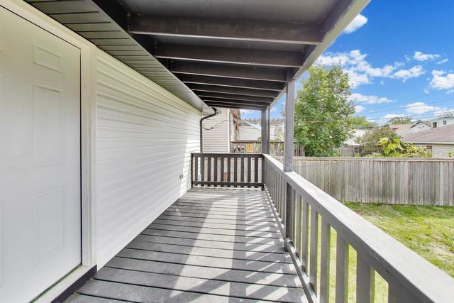 4953 W Drummond Place, Chicago, IL 60639